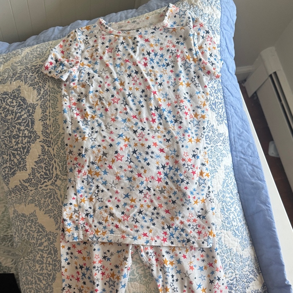 Magnetic Me White Kids Star-Print Pajama Set in Blue, Red, Yellow, Pink